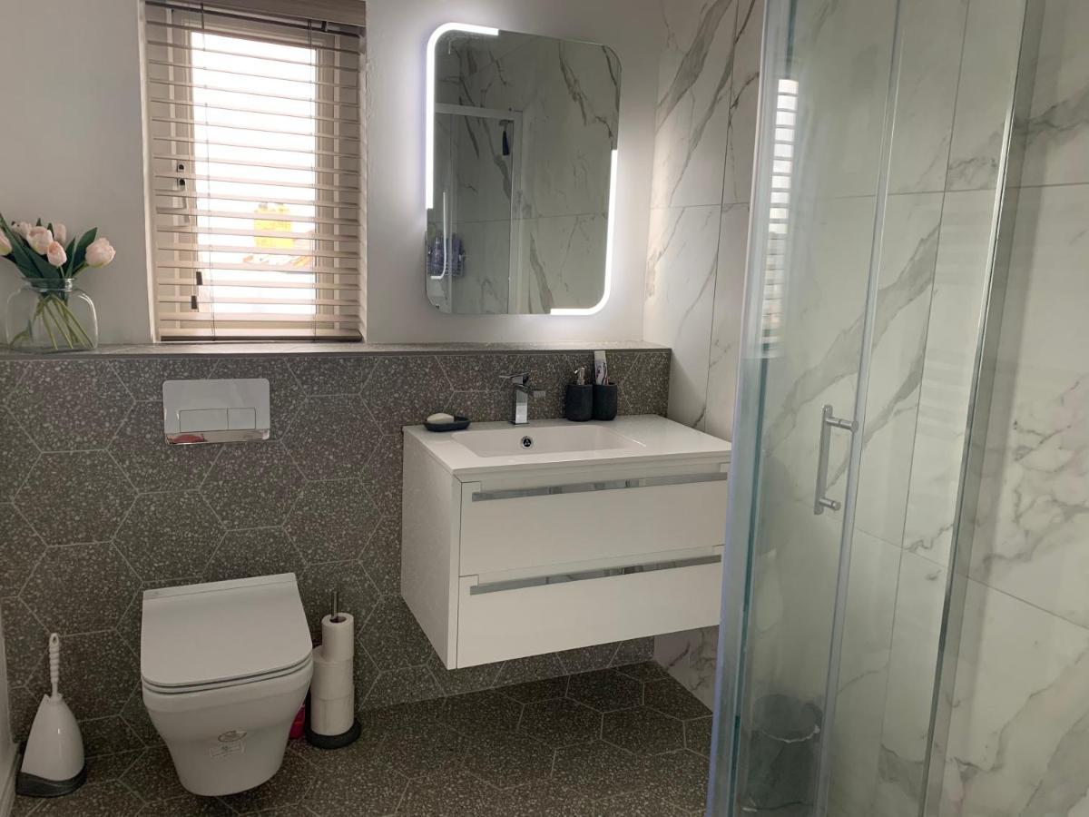 Sea La Vie Hotel Bangor  Luaran gambar